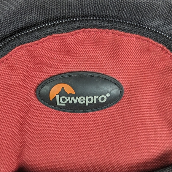 Lowepro Micro Trekker 100 Small Camera Backpack - Picture 8 of 9
